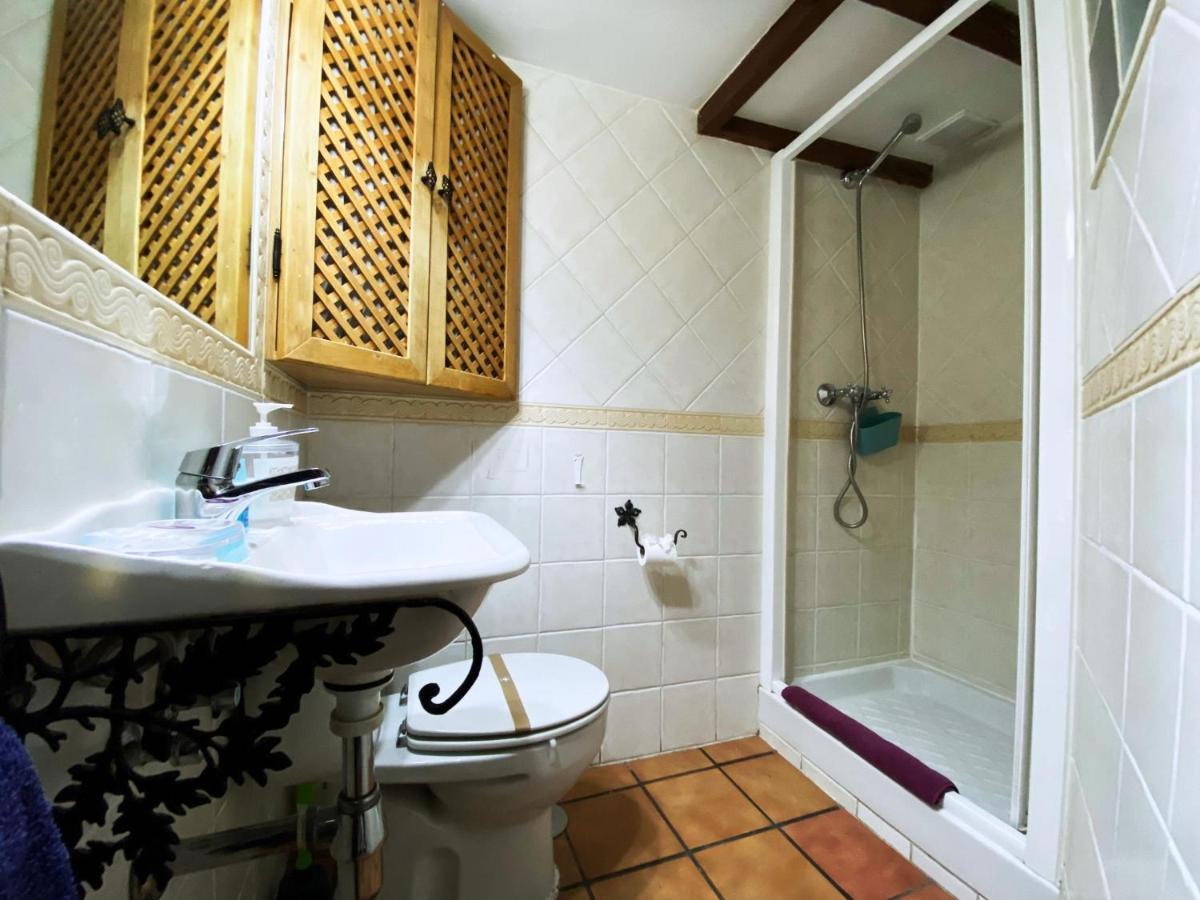 La Cueva De Leon Apartment มาดริด ภายนอก รูปภาพ